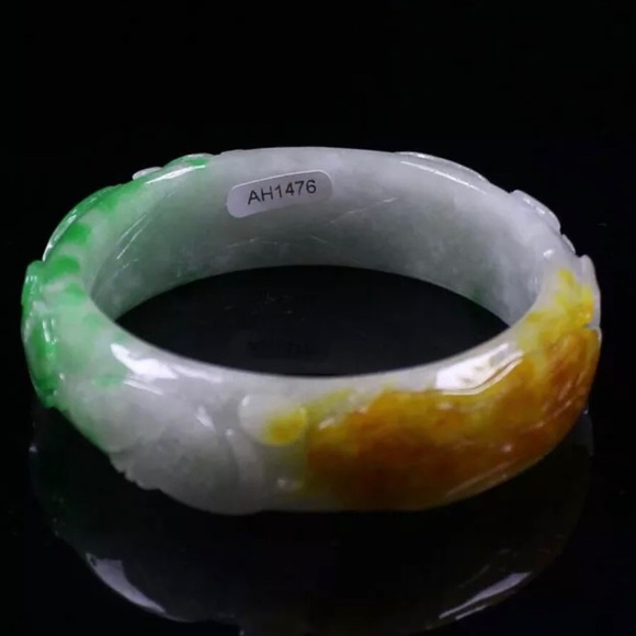 Jewelry - 58mm Chinese fashion natural Hand-carved Multi-